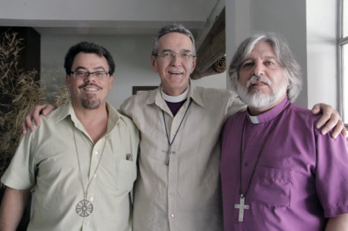 Archbishop Francisco de Assis da Silva, Brazil’s primate and bishop of the Diocese of Southwest Brazil, Bishop Michele Pollesel of the Anglican Diocese of Uruguay, and Bishop Humberto Maiztegue, of the Diocese of Southern Brazil. Bishop Renato Da Cruz Raatz of the Diocese of Pelotas also attended the conference. Photo: Lynette Wilson/ENS